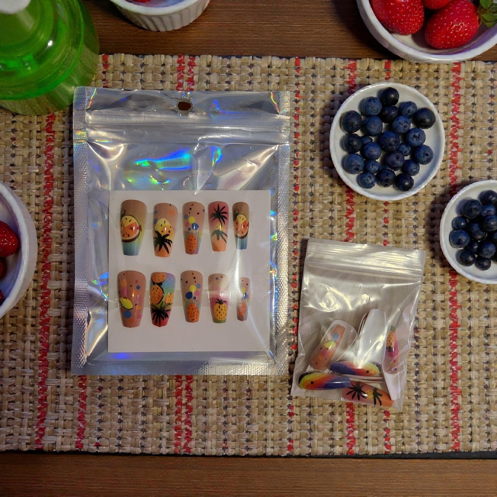 Tropical 24 Pc Press On Nail